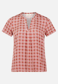 Blusenshirt mit Rüschen / Vorderseite