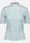 Spitzenshirt mit Stehkragen / Vorderseite