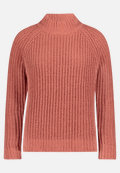 Strickpullover mit Stehkragen / Vorderseite