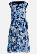 Cocktailkleid mit Bindegürtel / Vorderseite