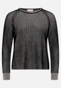 Grobstrick-Pullover mit Rippenstruktur / Vorderseite