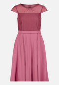 Cocktailkleid kurzarm / Vorderseite
