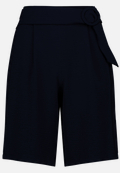 Bermuda-Shorts  mit Gürtel  / Vorderseite
