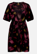 Minikleid mit Blumen / Vorderseite