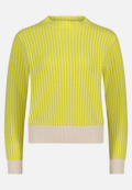 Strickpullover mit Strickdetails / Vorderseite