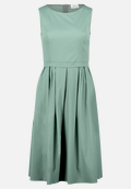 Sommerkleid tailliert / Vorderseite