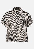 Leinenbluse mit Kragen / Vorderseite