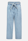 Sommerjeans mit Stickerei / Vorderseite