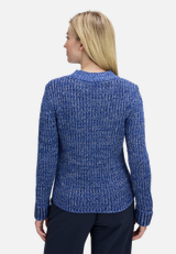 Strickpullover mit Struktur / Modellfoto Rückseite