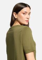 Baumwollshirt mit Rundhalsausschnitt / Detailbild
