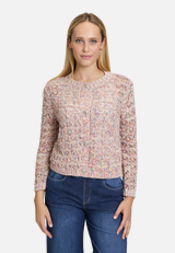 Strick-Cardigan mit Rundhalsausschnitt / Modellfoto Vorderseite