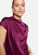 Satinbluse  mit Stehkragen / Detailbild