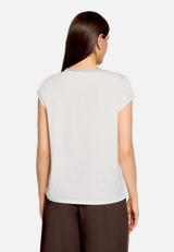 Rundhals-Shirt mit Placement / Modellfoto Rückseite