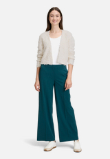 Strick-Cardigan ohne Verschluss / Modellfoto Vorderseite (Outfit)