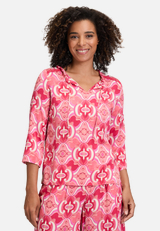 Casual-Bluse mit Rüschen / Modellfoto Vorderseite
