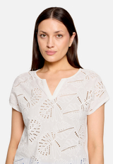 Casual-Shirt mit V-Ausschnitt / Detailbild