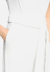 Jumpsuit mit Volant / Detailbild