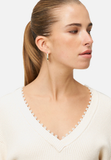 Pullover mit Perlen / Detailbild