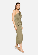 Abendkleid mit Raffung / Modellfoto Vorderseite (Outfit)