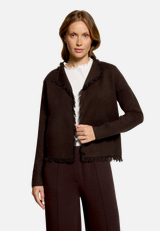 Strick-Cardigan mit Fransen / Modellfoto Vorderseite