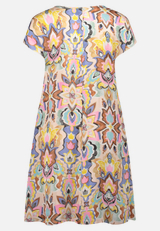 Sommerkleid mit überschnittenen Ärmeln / Rückseite