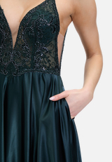 Abendkleid mit Placement / Detailbild