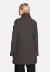 Outdoorjacke mit abnehmbarer Kapuze / Detailbild