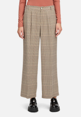 Karo-Hose mit Bundfalten / Modellfoto Vorderseite