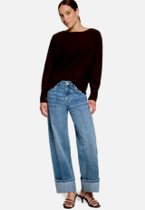 Flared Jeans  mit breitem Umschlag Style Witney 32 Inch  / Modellfoto Vorderseite (Outfit)
