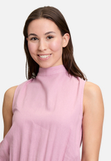 Jumpsuit mit hohem Kragen / Detailbild