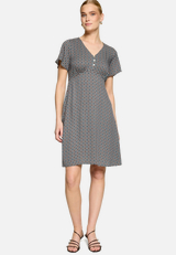 Blusenkleid Mini mit grafischem Muster  / Modellfoto Vorderseite (Outfit)