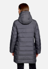 Steppjacke mit abnehmbarer Kapuze / Modellfoto Rückseite