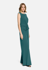 Jumpsuit mit weitem Bein / Modellfoto Vorderseite (Outfit)
