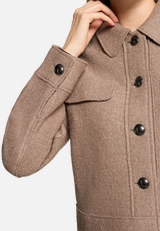 Blazer-Jacke mit aufgesetzten Taschen / Detailbild