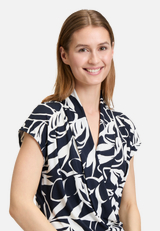 Jumpsuit mit Eingrifftaschen / Detailbild