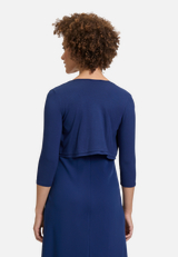Bolero-Jacke figurbetont / Modellfoto Rückseite