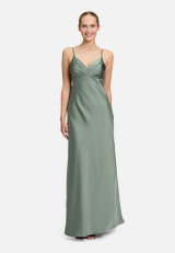 Abendkleid schmal geschnitten / Modellfoto Vorderseite