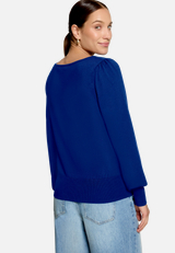 Feinstrickpullover  mit U-Boot Ausschnitt  / Modellfoto Rückseite