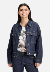 Jeansjacke langarm / Modellfoto Vorderseite