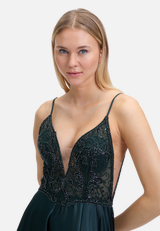 Abendkleid mit Placement / Detailbild