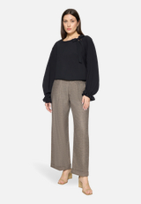 Casual-Bluse mit Schleifenknoten / Modellfoto Vorderseite (Outfit)