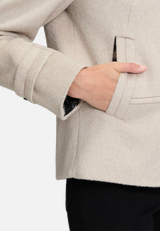 Wolljacke mit Kragen / Detailbild