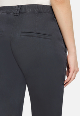 Chino-Hose mit Gummizug / Detailbild