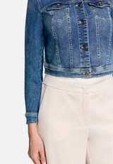 Jeansjacke mit Waschung / Detailbild