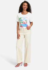 Basic Shirt mit Aufdruck / Modellfoto Vorderseite (Outfit)