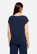 Patchwork-Shirt mit Print / Modellfoto Rückseite