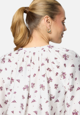 Schlupfbluse  mit Blumen / Detailbild