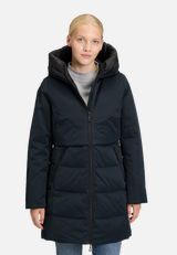 Wintermantel mit Kapuze / Modellfoto Vorderseite