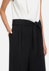Jumpsuit ohne Arm / Detailbild