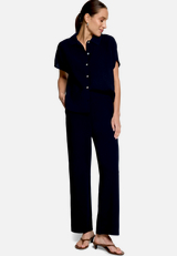 Basic-Hose in 7/8 Länge Malou / Modellfoto Vorderseite (Outfit)